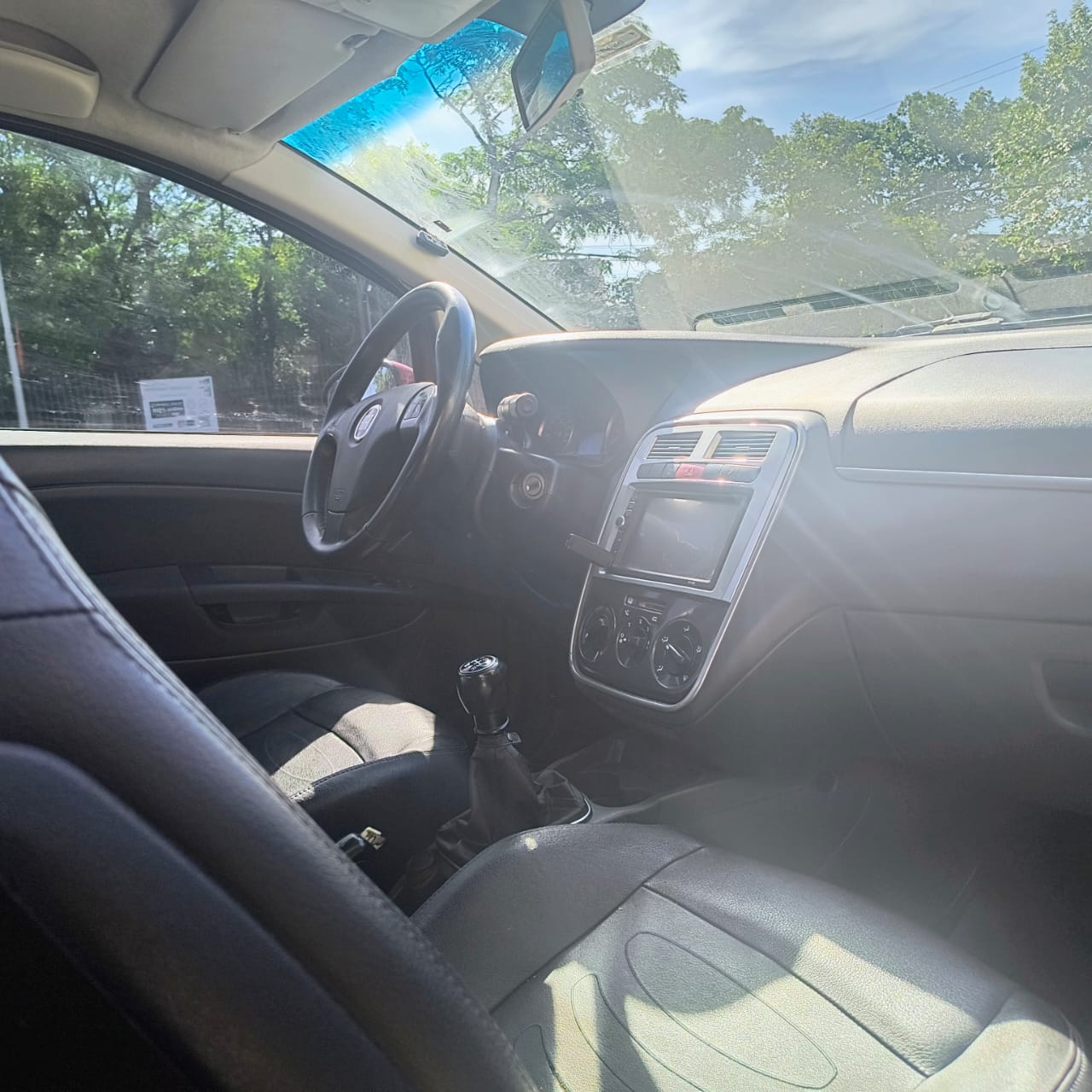 Mira esta publicación de Fiat Punto 2012 en Motordil