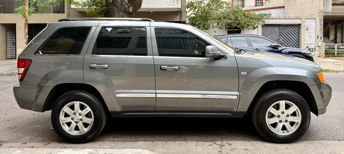 Mira esta publicación de Jeep Grand Cherokee 2008 en Motordil