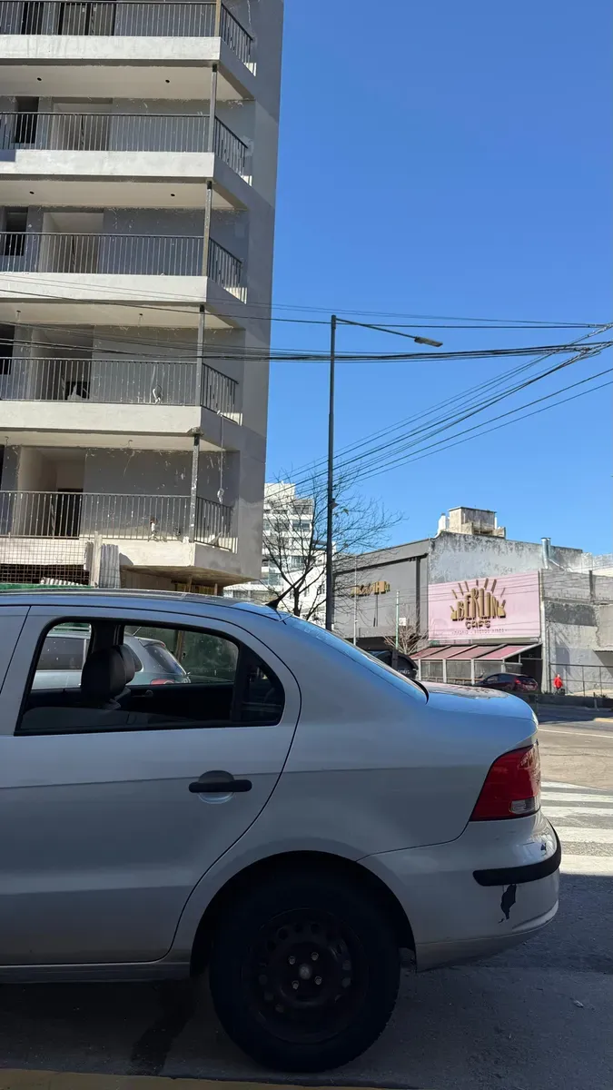 Mira esta publicación de Volkswagen Voyage 2010 en Motordil