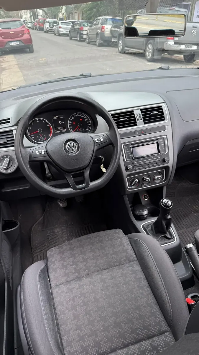 Mira esta publicación de Volkswagen Suran 2016 en Motordil