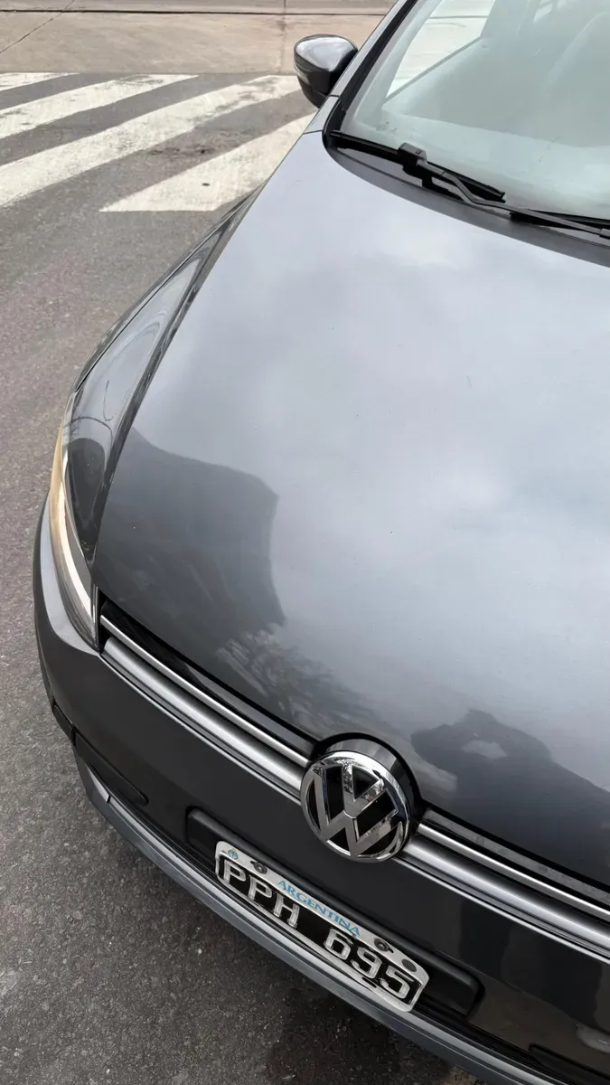 Mira esta publicación de Volkswagen Suran 2016 en Motordil