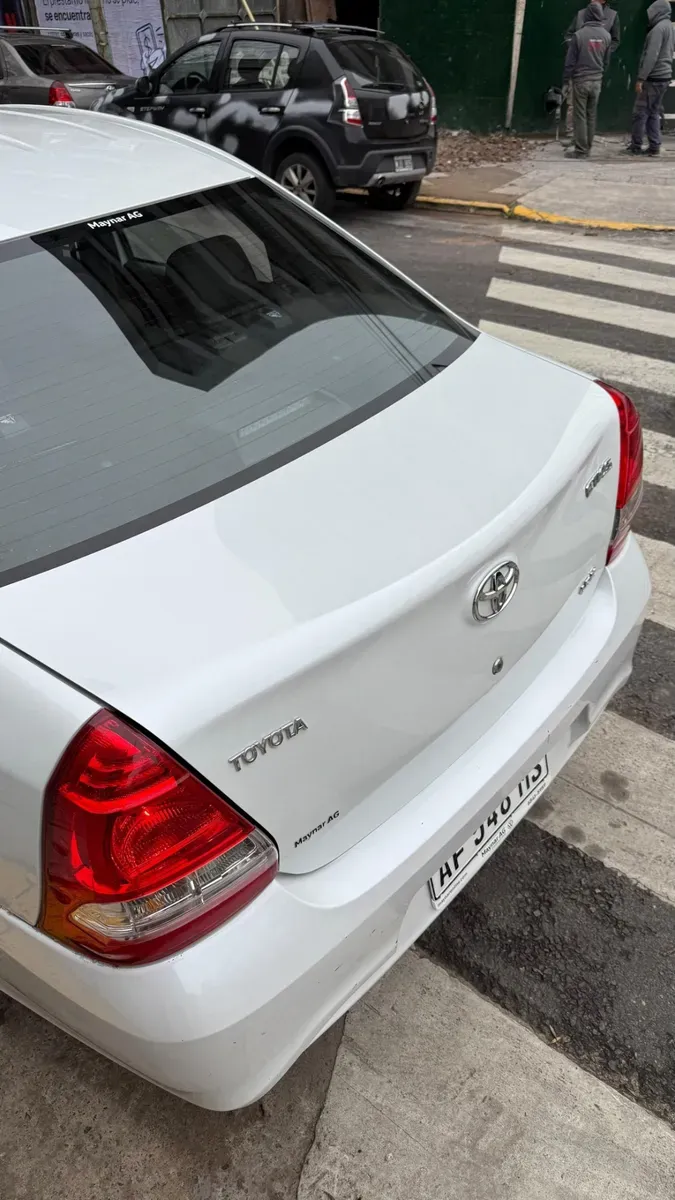Mira esta publicación de Toyota Etios 2022 en Motordil