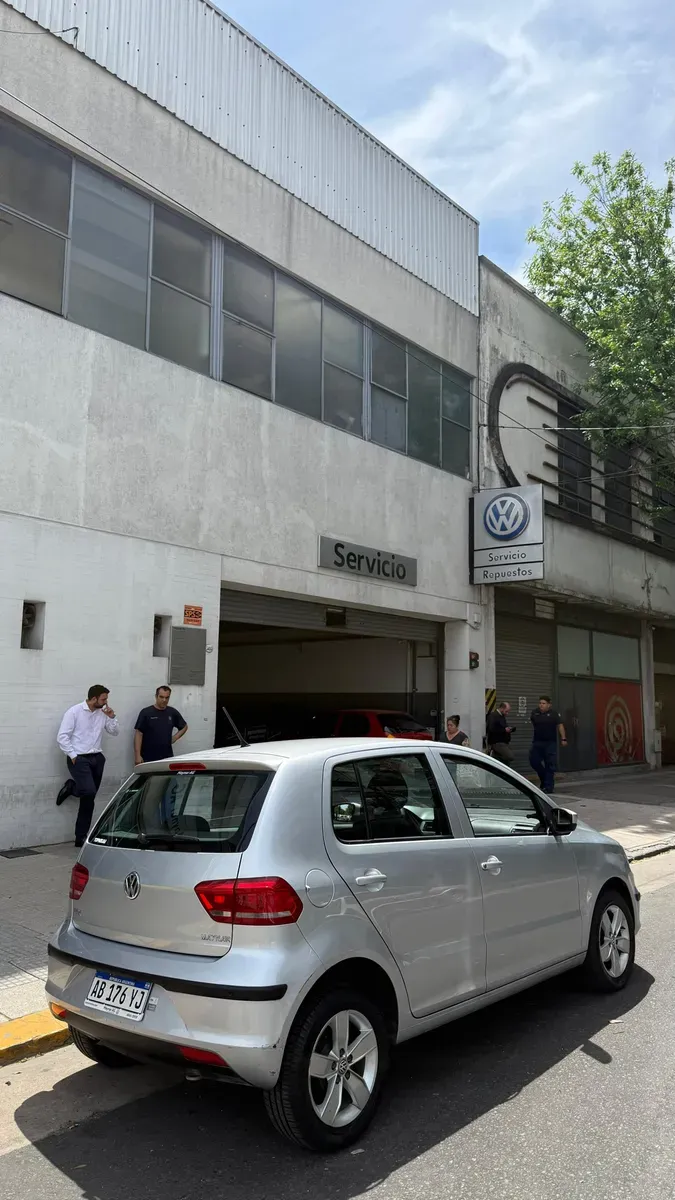 Mira esta publicación de Volkswagen FOX 2017 en Motordil