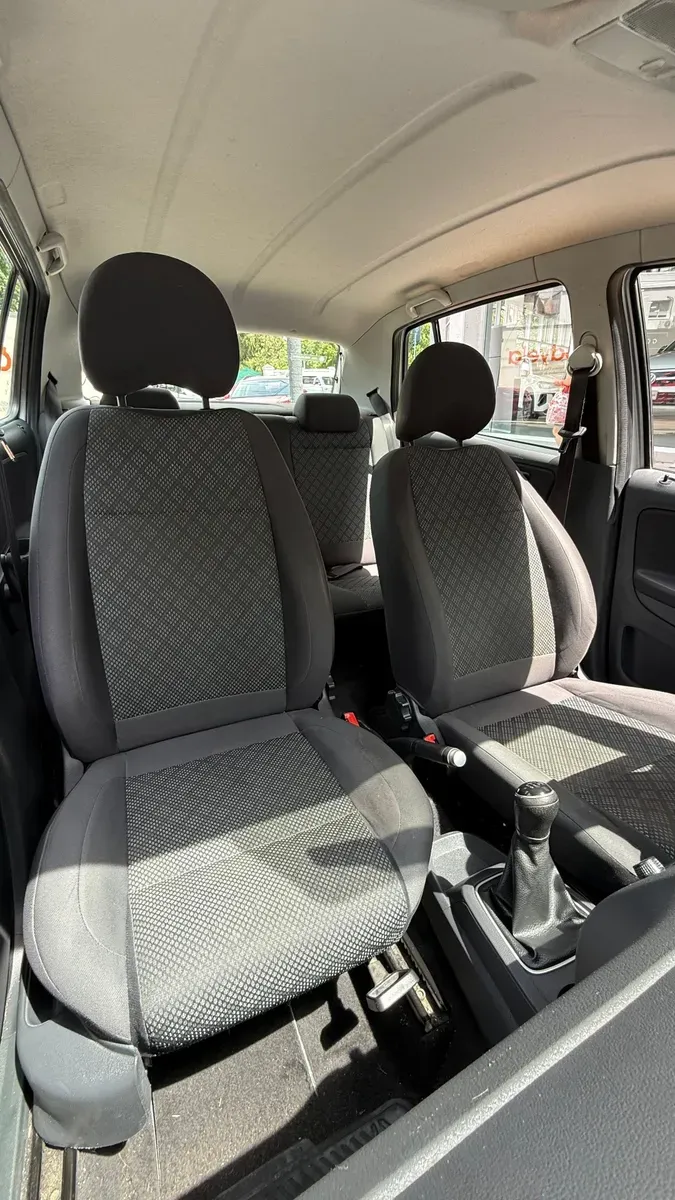 Mira esta publicación de Volkswagen FOX 2017 en Motordil