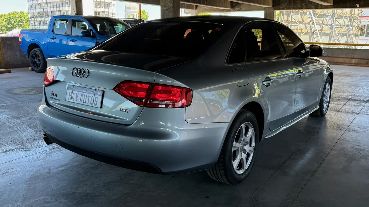 Mira esta publicación de Audi A4 2009 en Motordil