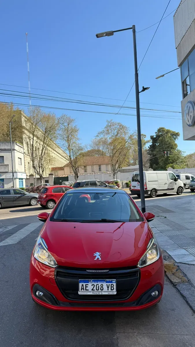 Mira esta publicación de Peugeot 208 2020 en Motordil