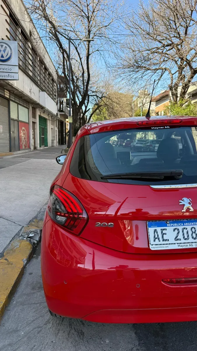 Mira esta publicación de Peugeot 208 2020 en Motordil