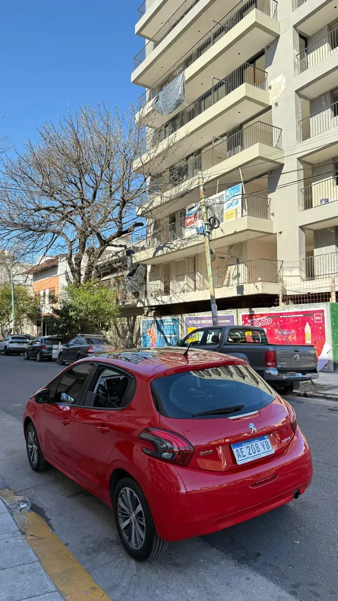 Mira esta publicación de Peugeot 208 2020 en Motordil