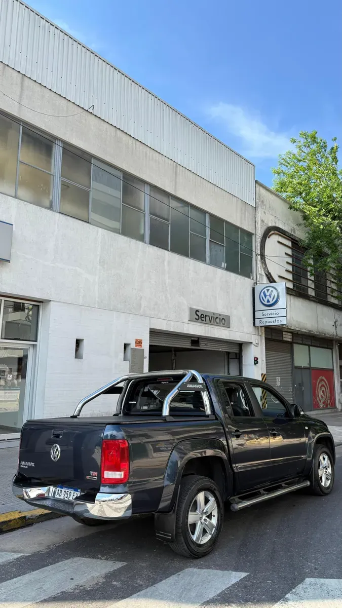 Mira esta publicación de Volkswagen Amarok 2017 en Motordil