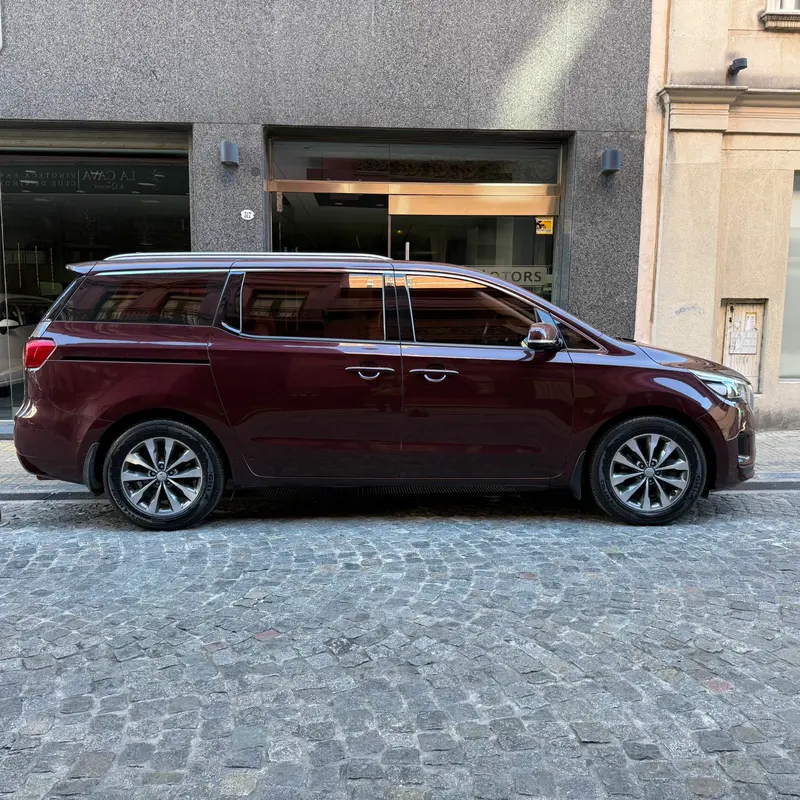 Mirá esta publicación de KIA Carnival
