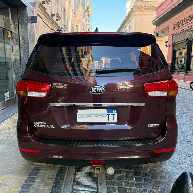 Mirá esta publicación de KIA Carnival