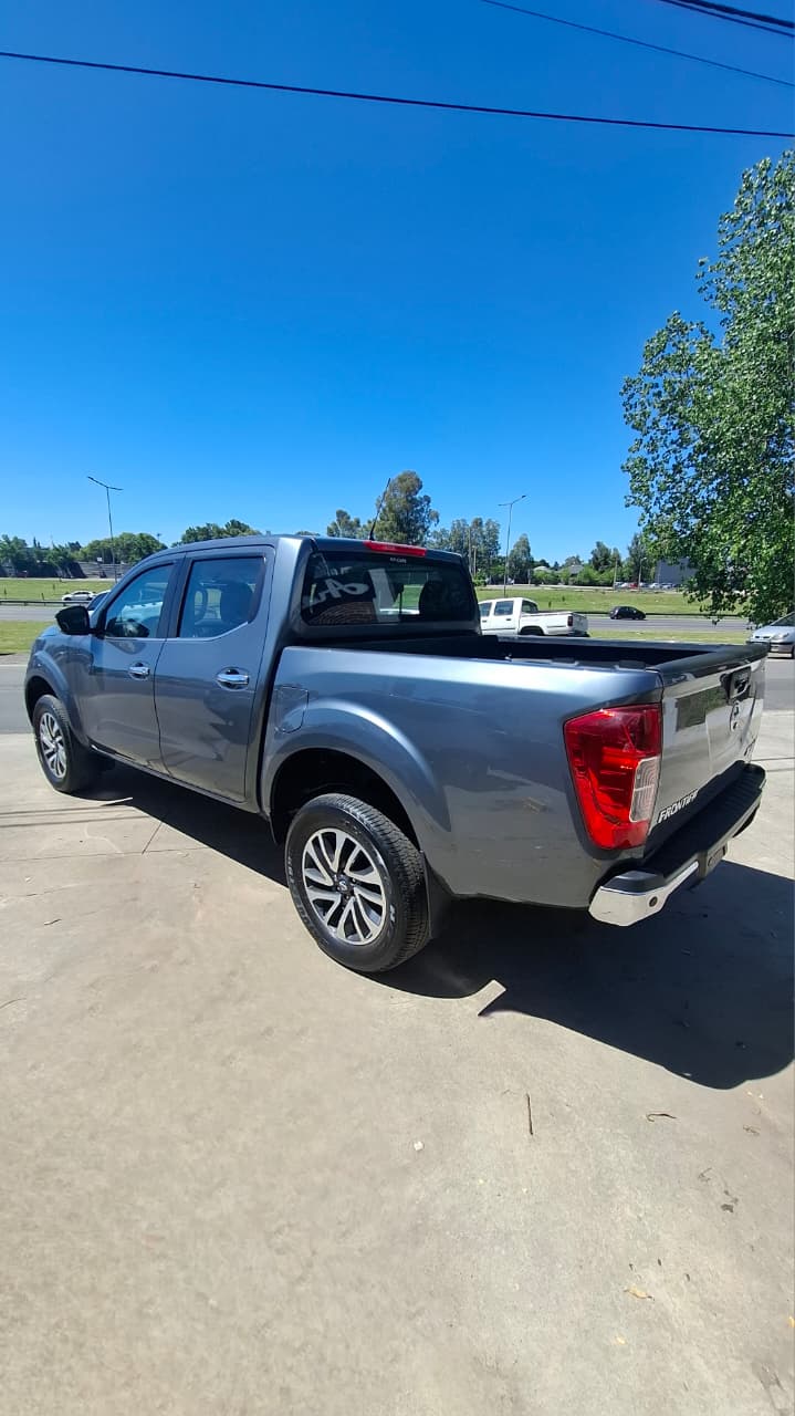 Mira esta publicación de Nissan Frontier 2022 en Motordil