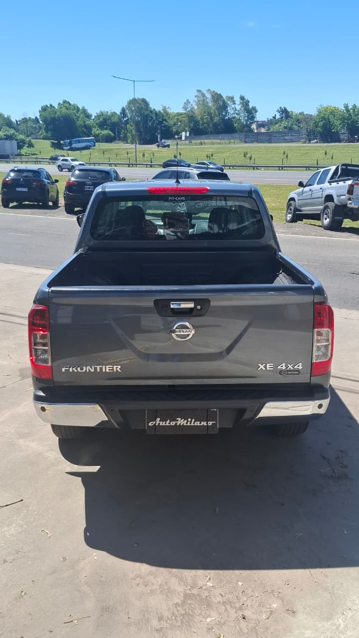 Mira esta publicación de Nissan Frontier 2022 en Motordil