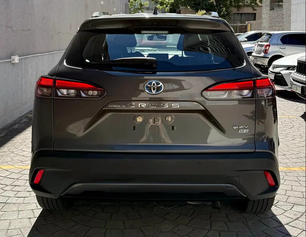 Mira esta publicación de Toyota Corolla Cross 2024 en Motordil