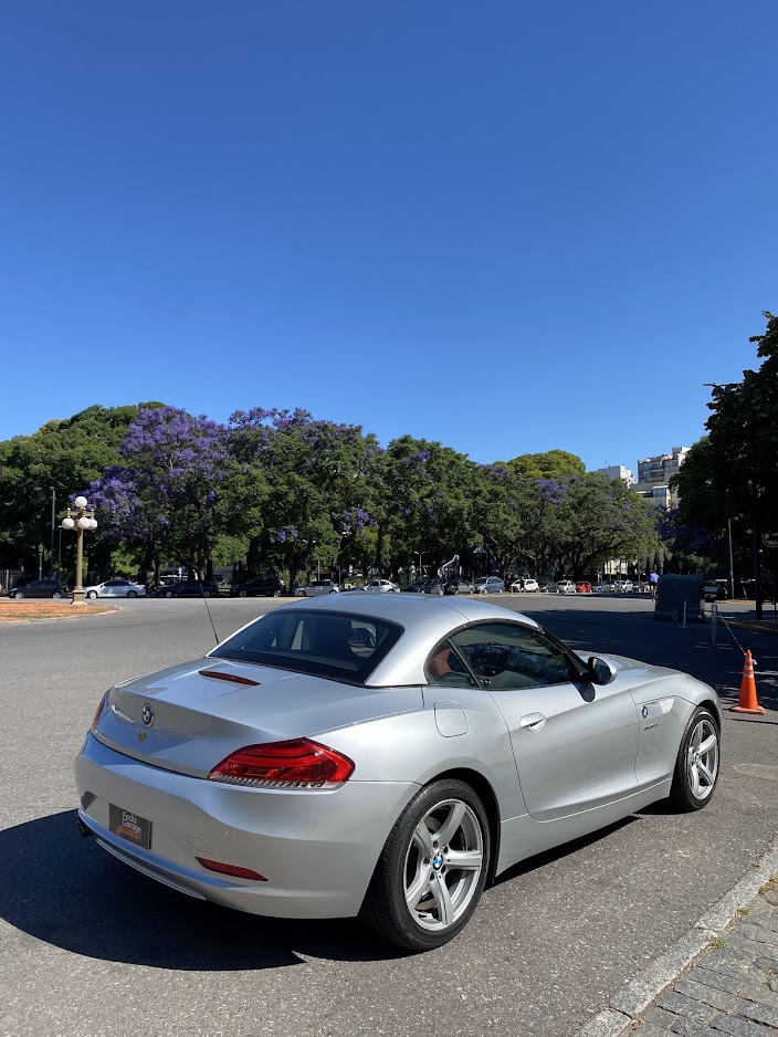 Mira esta publicación de BMW Z4 2011 en Motordil