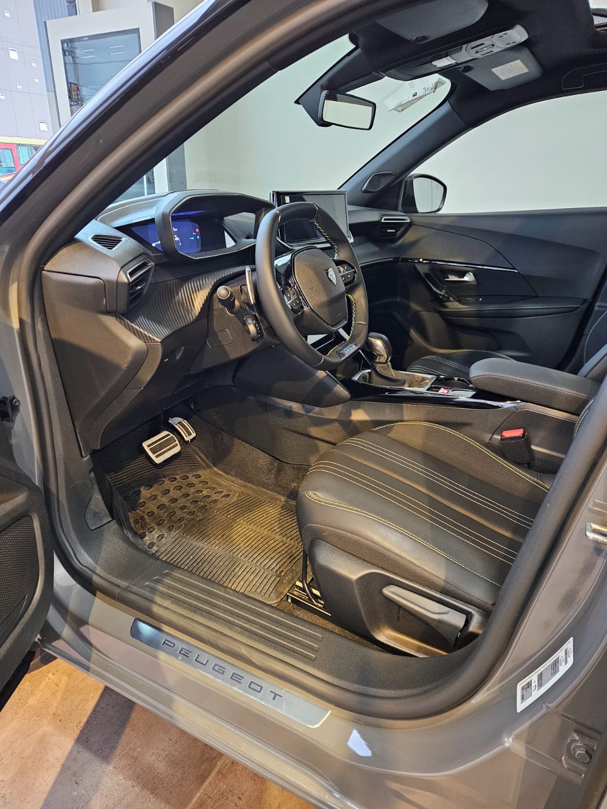 Mira esta publicación de Peugeot 2008 2025 en Motordil