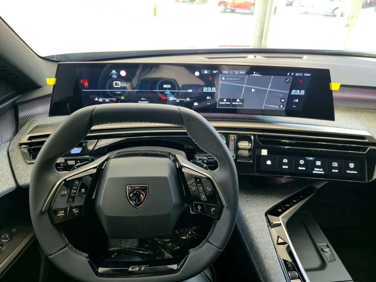 Mira esta publicación de Peugeot 3008 2025 en Motordil