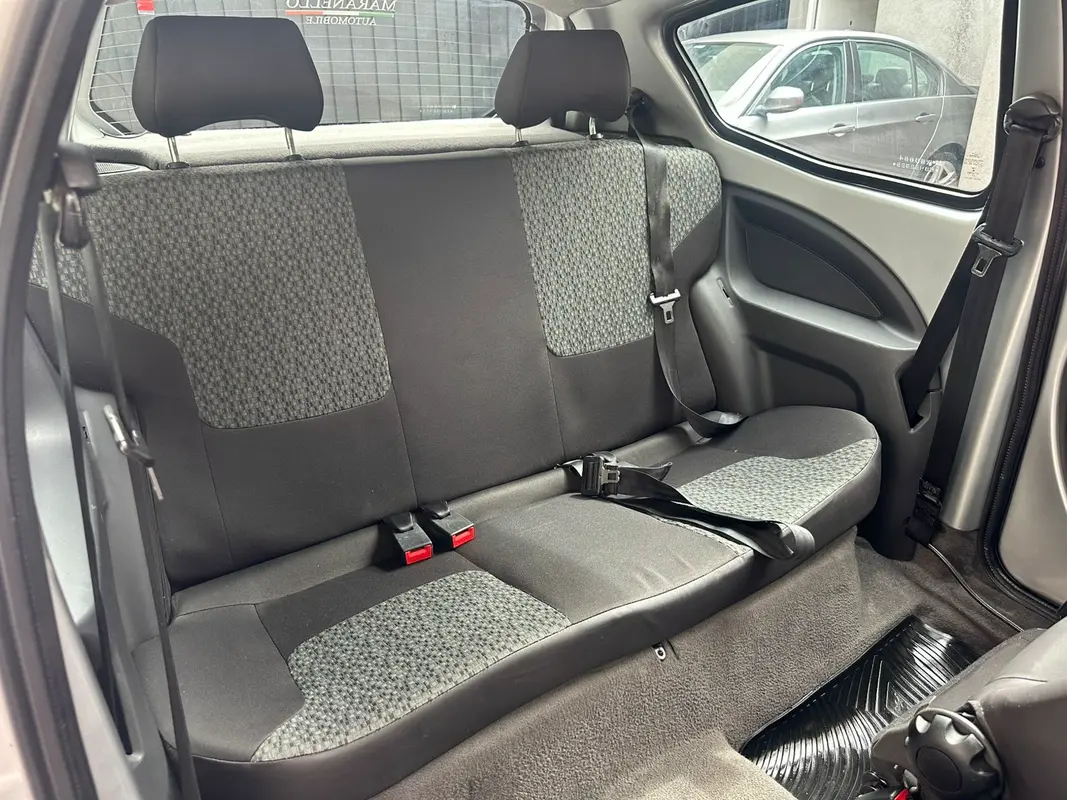 Mira esta publicación de Ford KA 2013 en Motordil