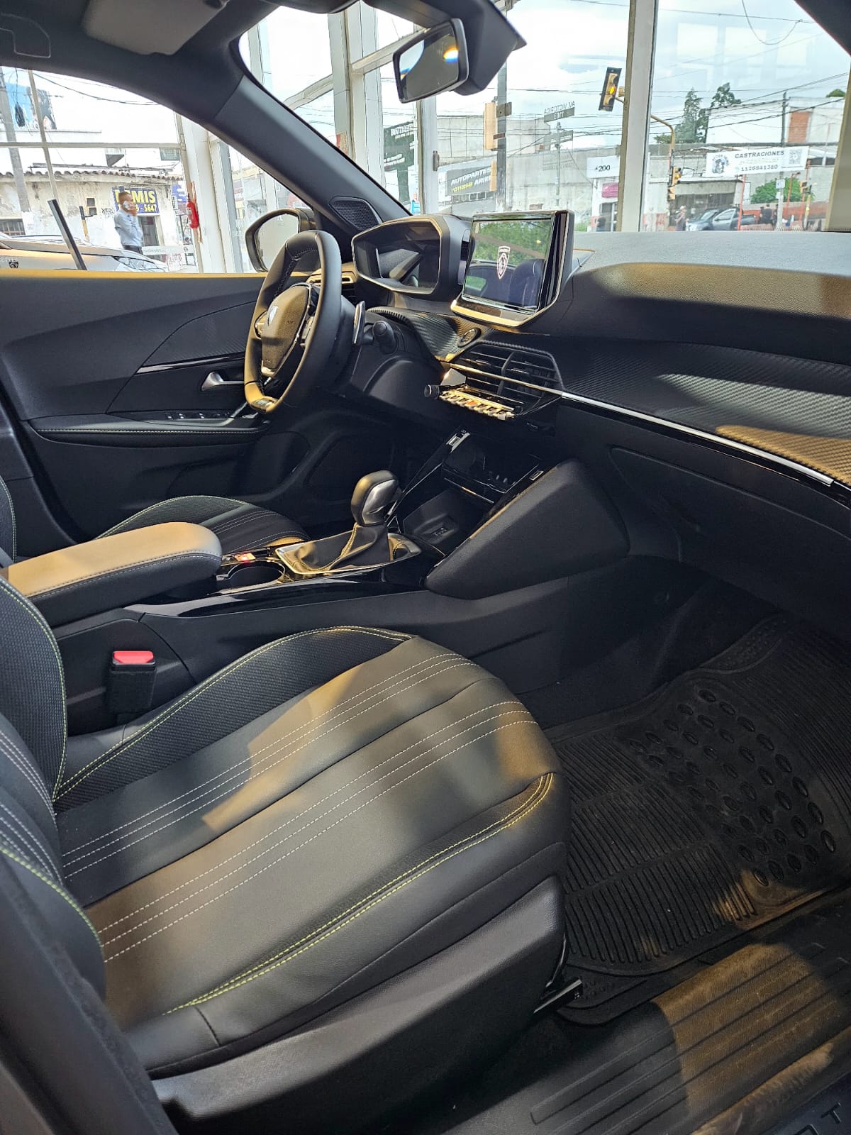 Mira esta publicación de Peugeot 2008 2025 en Motordil