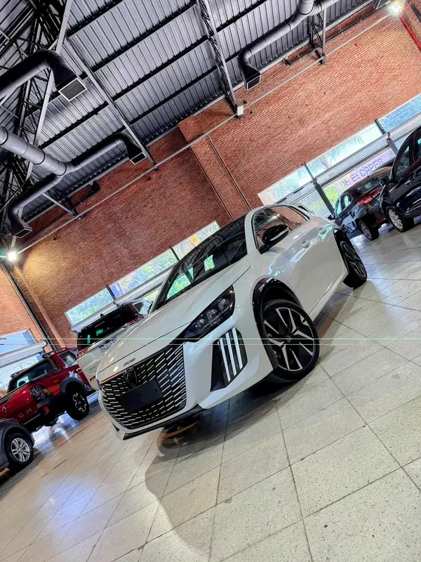 Mira esta publicación de Peugeot 208 2025 en Motordil