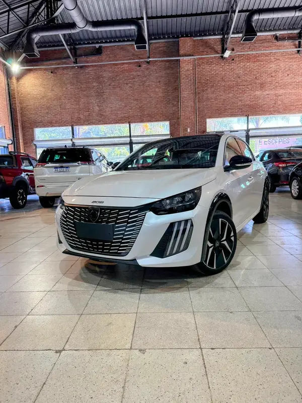 Mira esta publicación de Peugeot 208 2025 en Motordil