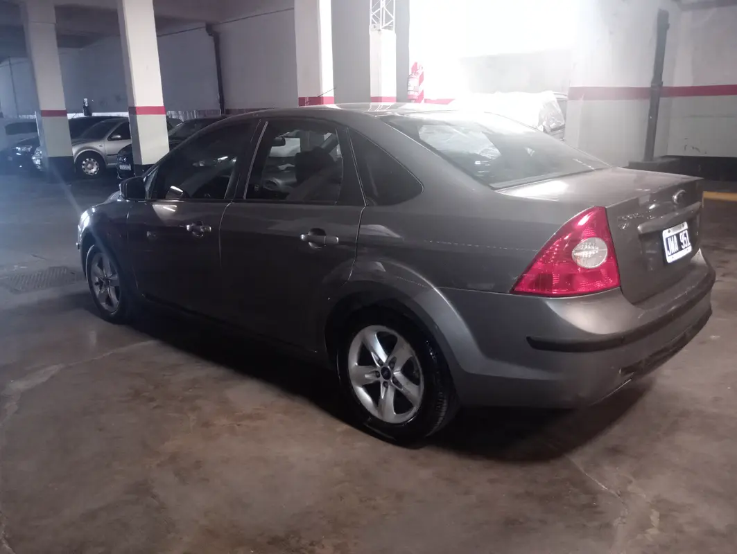 Mira esta publicación de Ford Focus 2011 en Motordil