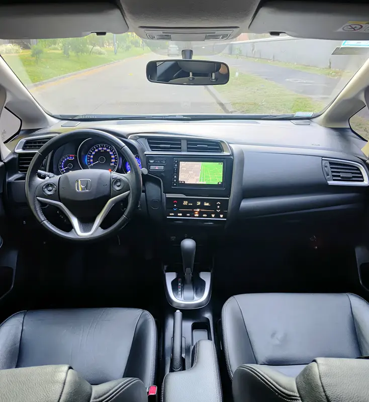 Mira esta publicación de Honda FIT 2020 en Motordil