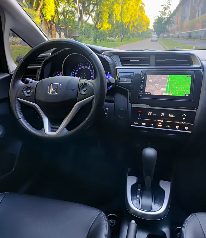 Mira esta publicación de Honda FIT 2020 en Motordil