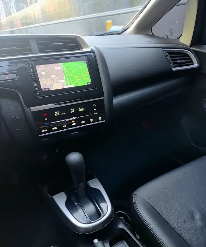 Mira esta publicación de Honda FIT 2020 en Motordil