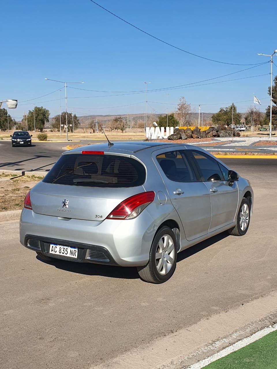 Mira esta publicación de Peugeot 308 2018 en Motordil