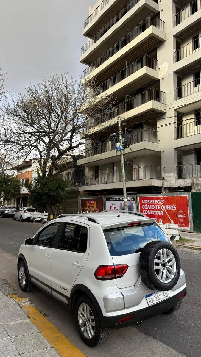 Mira esta publicación de Volkswagen Crossfox 2017 en Motordil