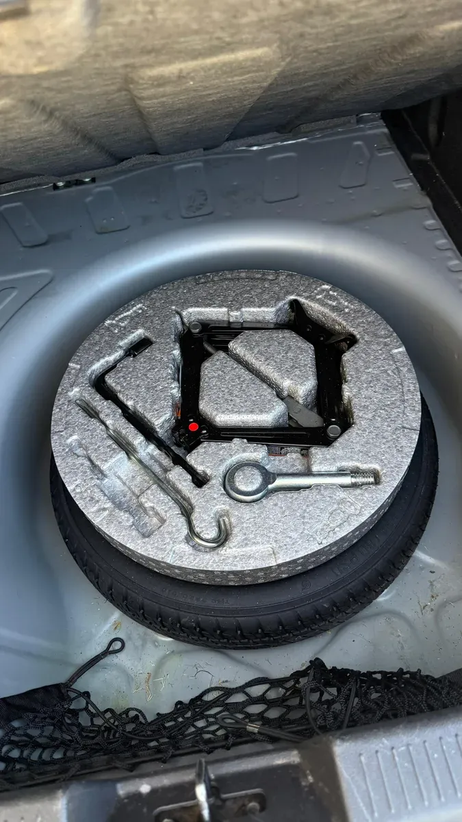 Mira esta publicación de Chevrolet Sonic 2012 en Motordil