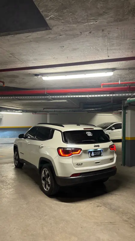 Mira esta publicación de Jeep Compass 2019 en Motordil