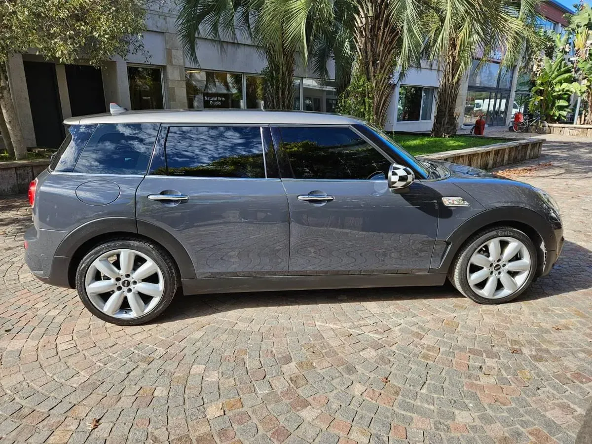 Mira esta publicación de Mini Cooper 2017 en Motordil