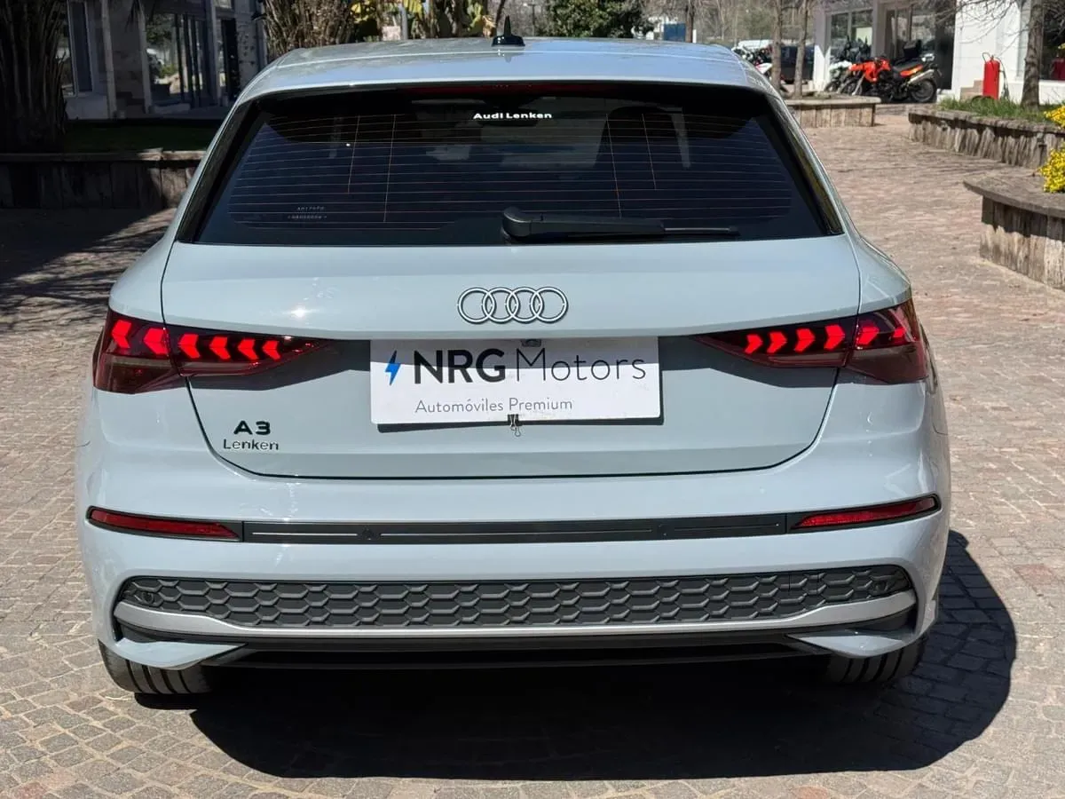 Mira esta publicación de Audi A3 Sportback 2025 en Motordil