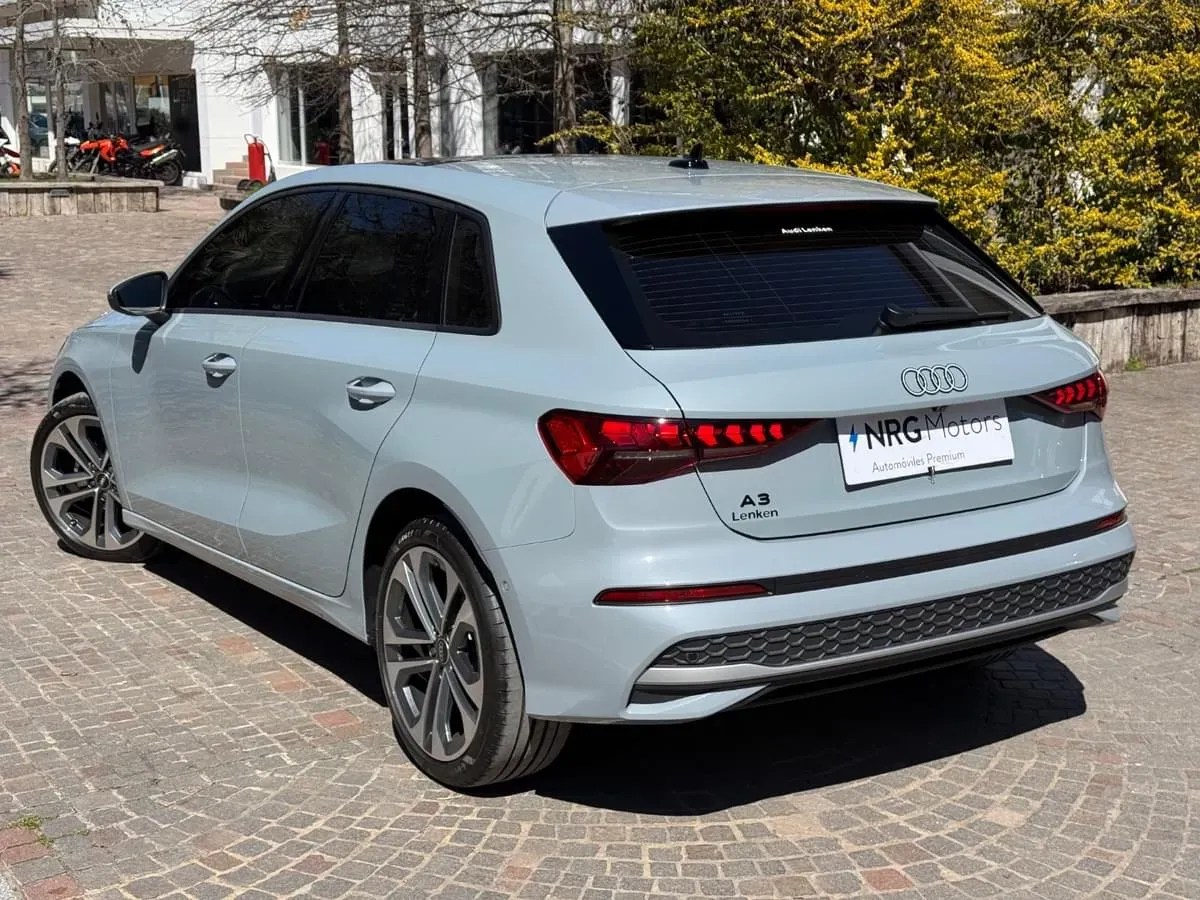 Mira esta publicación de Audi A3 Sportback 2025 en Motordil