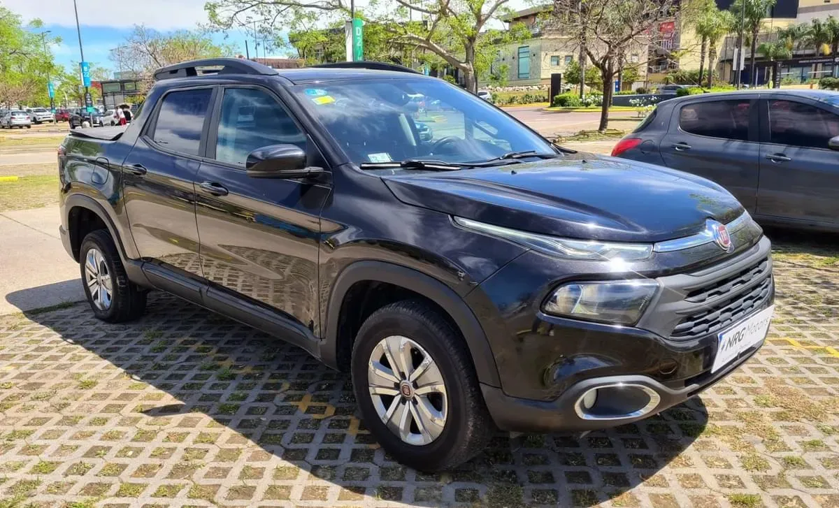 Mira esta publicación de Fiat Toro 2019 en Motordil