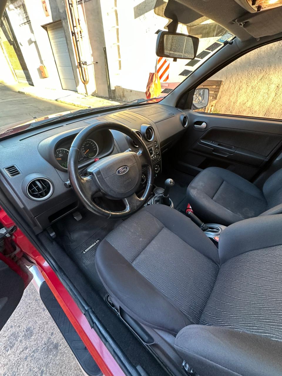 Mira esta publicación de Ford Eco Sport 2007 en Motordil