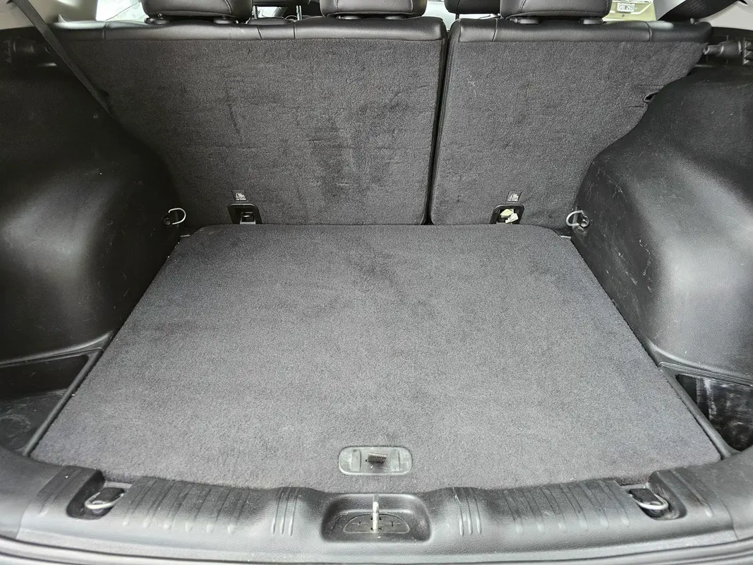 Mira esta publicación de Jeep Compass 2018 en Motordil