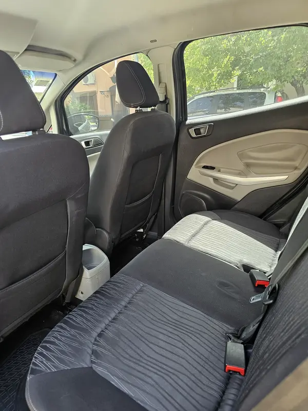 Mira esta publicación de Ford Eco Sport 2012 en Motordil