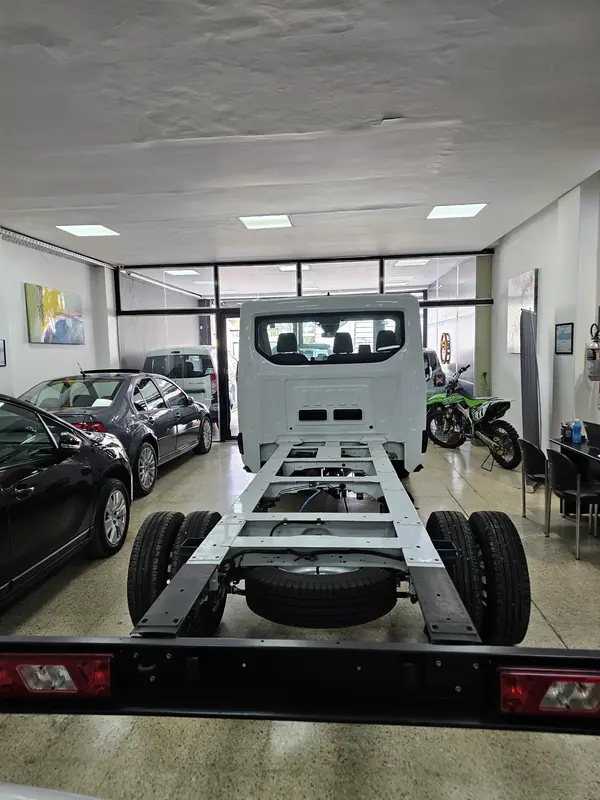 Mira esta publicación de Ford Transit 2024 en Motordil