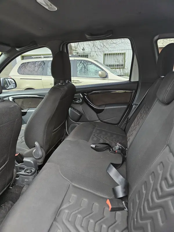 Mira esta publicación de Renault Duster 2017 en Motordil