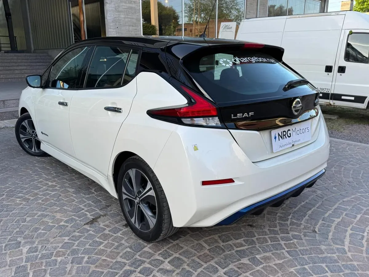 Mira esta publicación de Nissan Leaf 2019 en Motordil