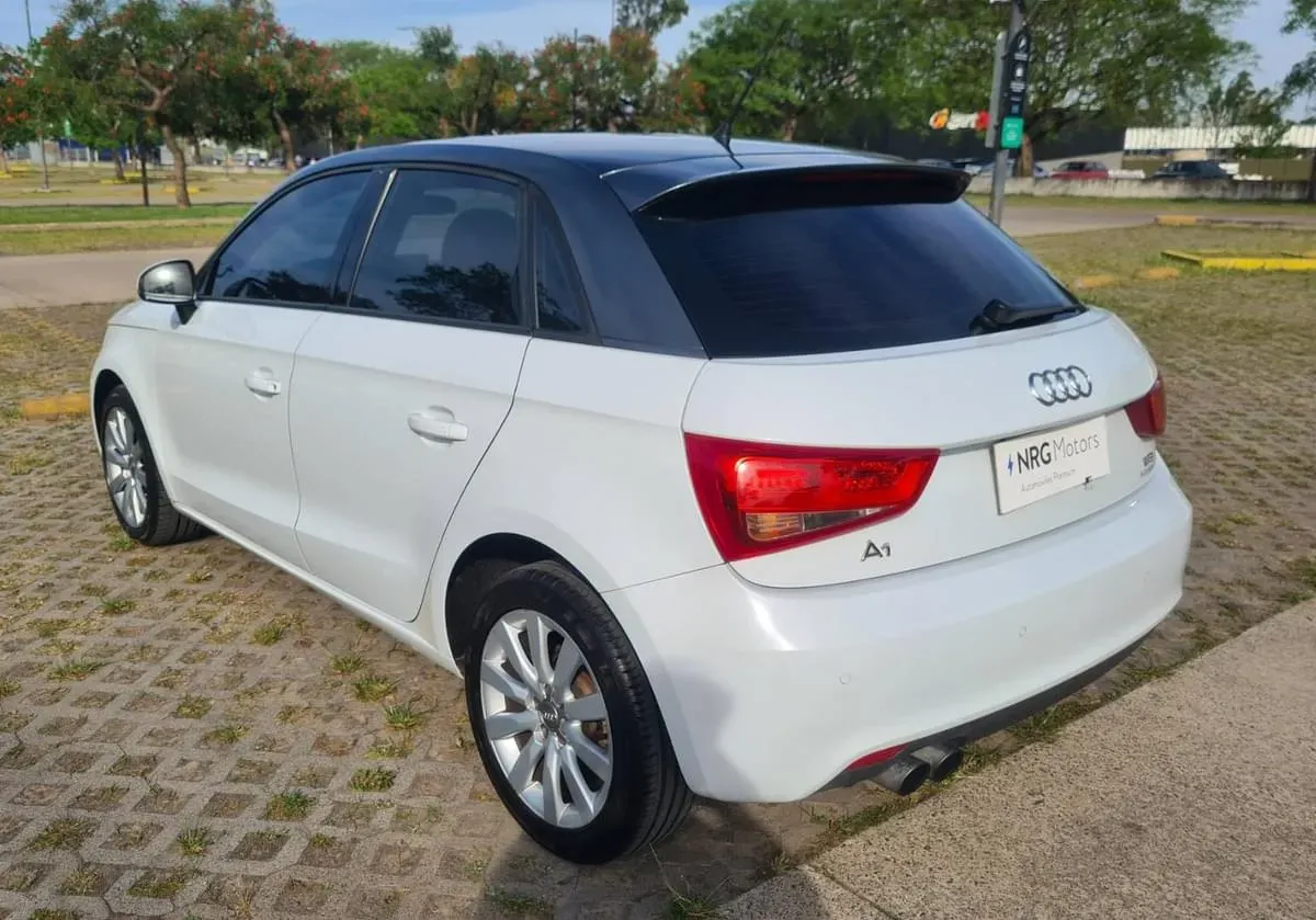 Mira esta publicación de Audi A1 2013 en Motordil