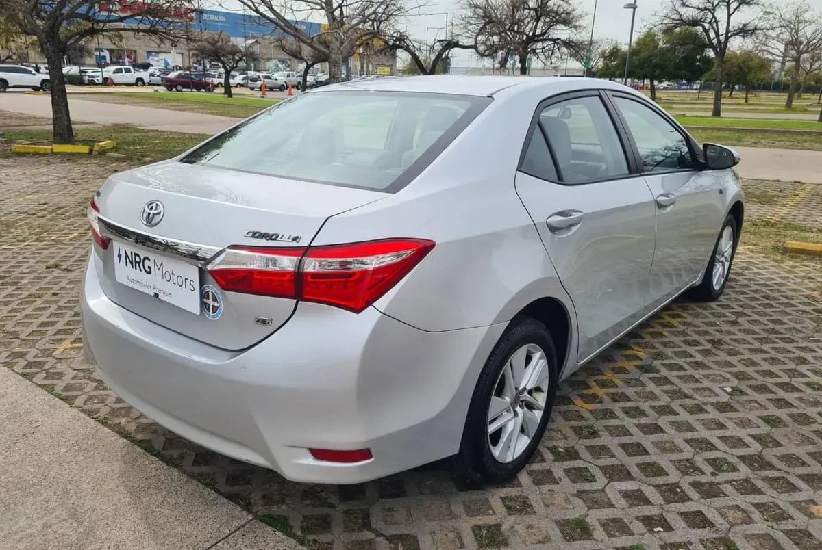 Mira esta publicación de Toyota Corolla 2017 en Motordil