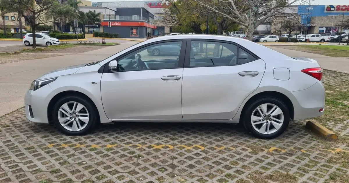 Mira esta publicación de Toyota Corolla 2017 en Motordil