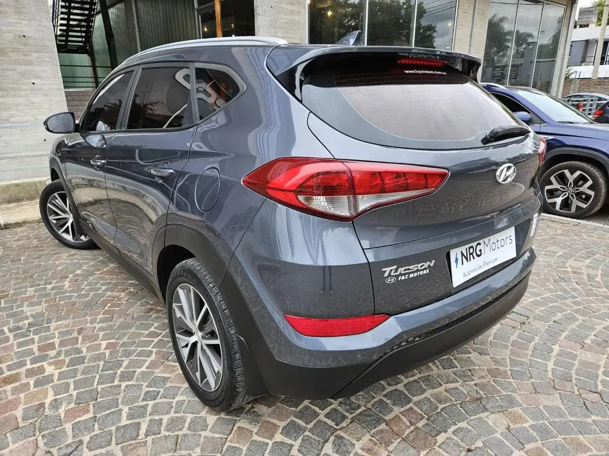 Mira esta publicación de Hyundai Tucson 2017 en Motordil