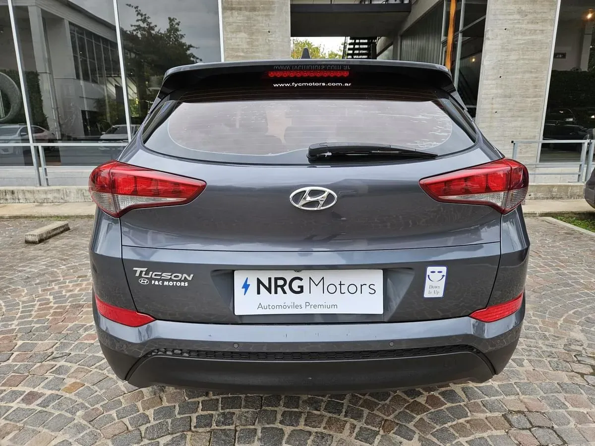Mira esta publicación de Hyundai Tucson 2017 en Motordil