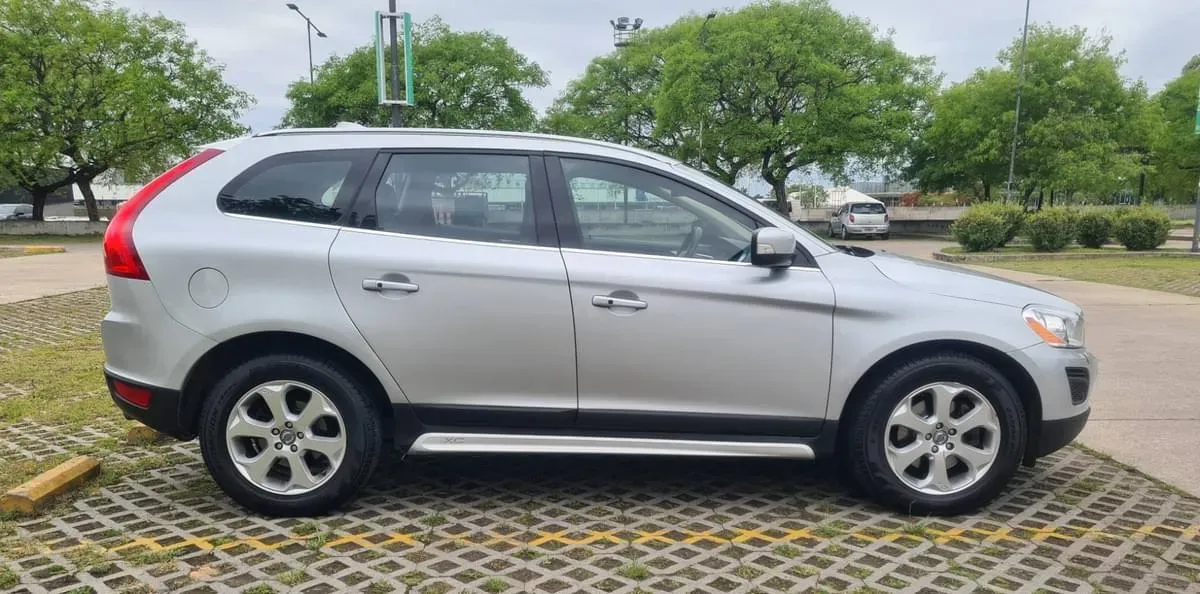 Mira esta publicación de Volvo XC 60 2012 en Motordil