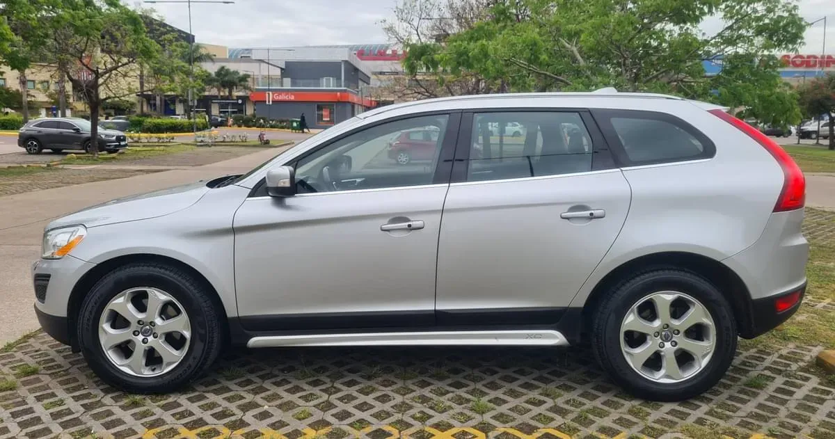 Mira esta publicación de Volvo XC 60 2012 en Motordil